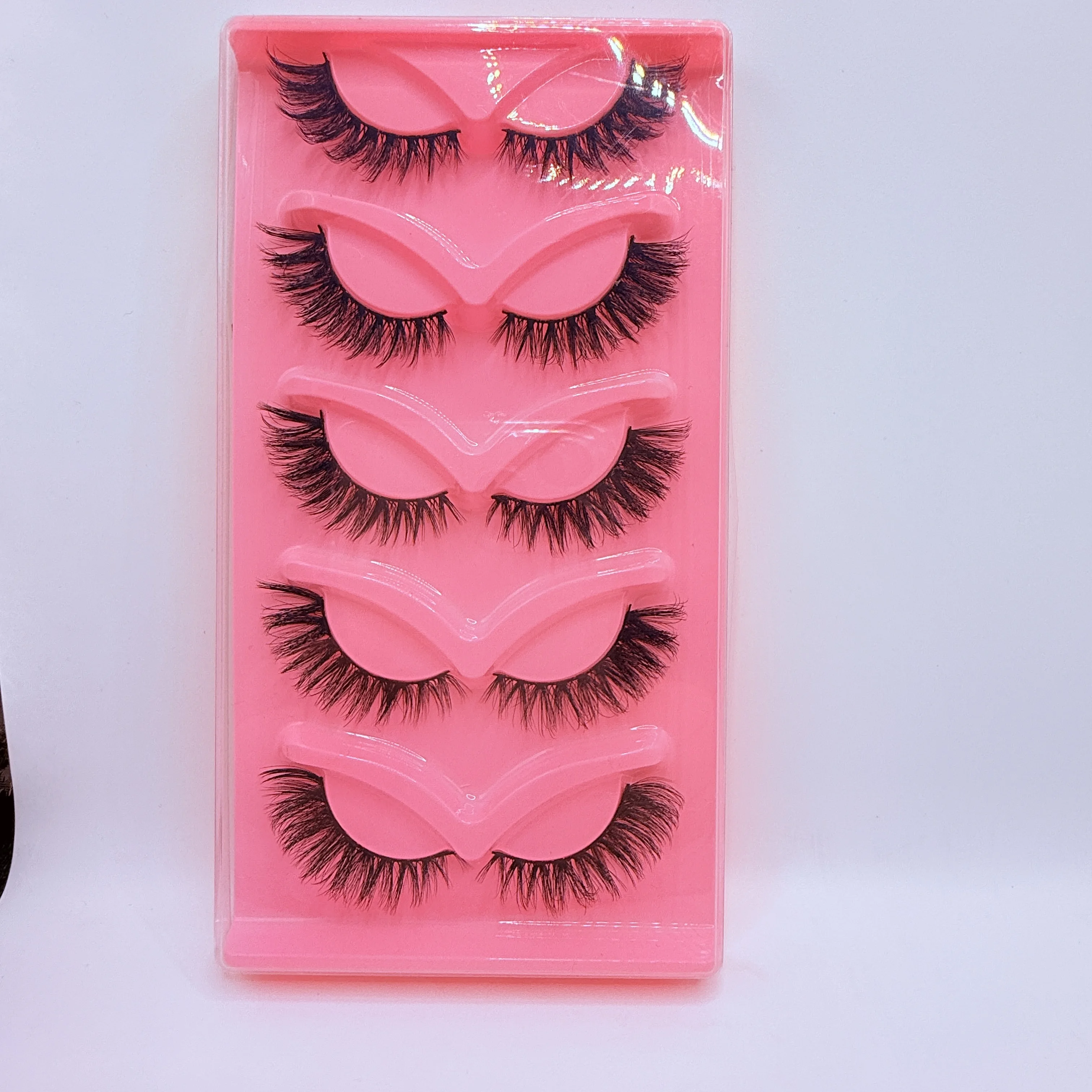 Hot Selling Makeup 5 Pairs Cat Eye Lashes Faux False Eyelashes Dramatic Volume Strip Lashes