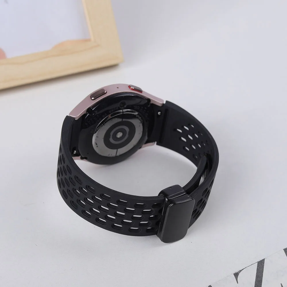 Silicone Strap for Samsung Galaxy Watch 7 6 5 4 40mm 44mm 5 Pro 45mm Magnetic Buckle Band 6 Classic 43mm 47mm No Gaps Bracelet