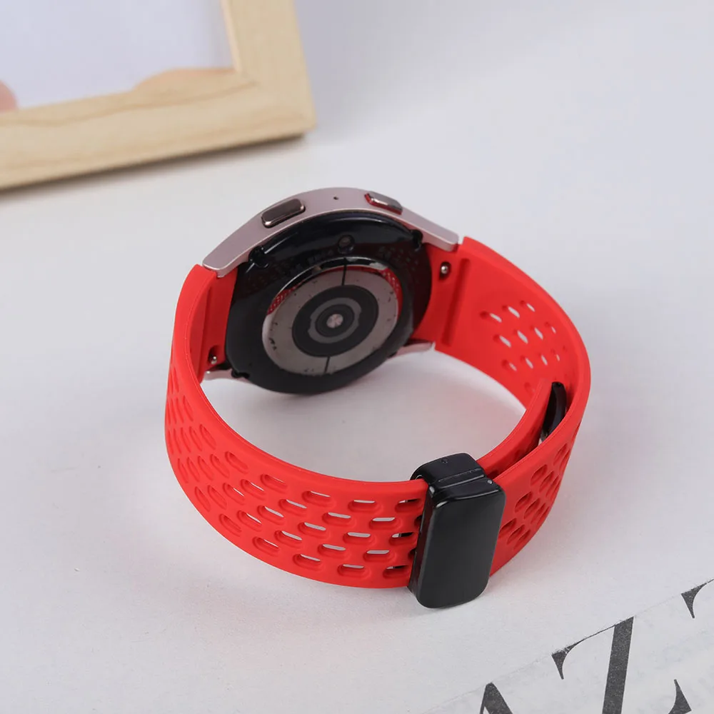 Silicone Strap for Samsung Galaxy Watch 7 6 5 4 40mm 44mm 5 Pro 45mm Magnetic Buckle Band 6 Classic 43mm 47mm No Gaps Bracelet