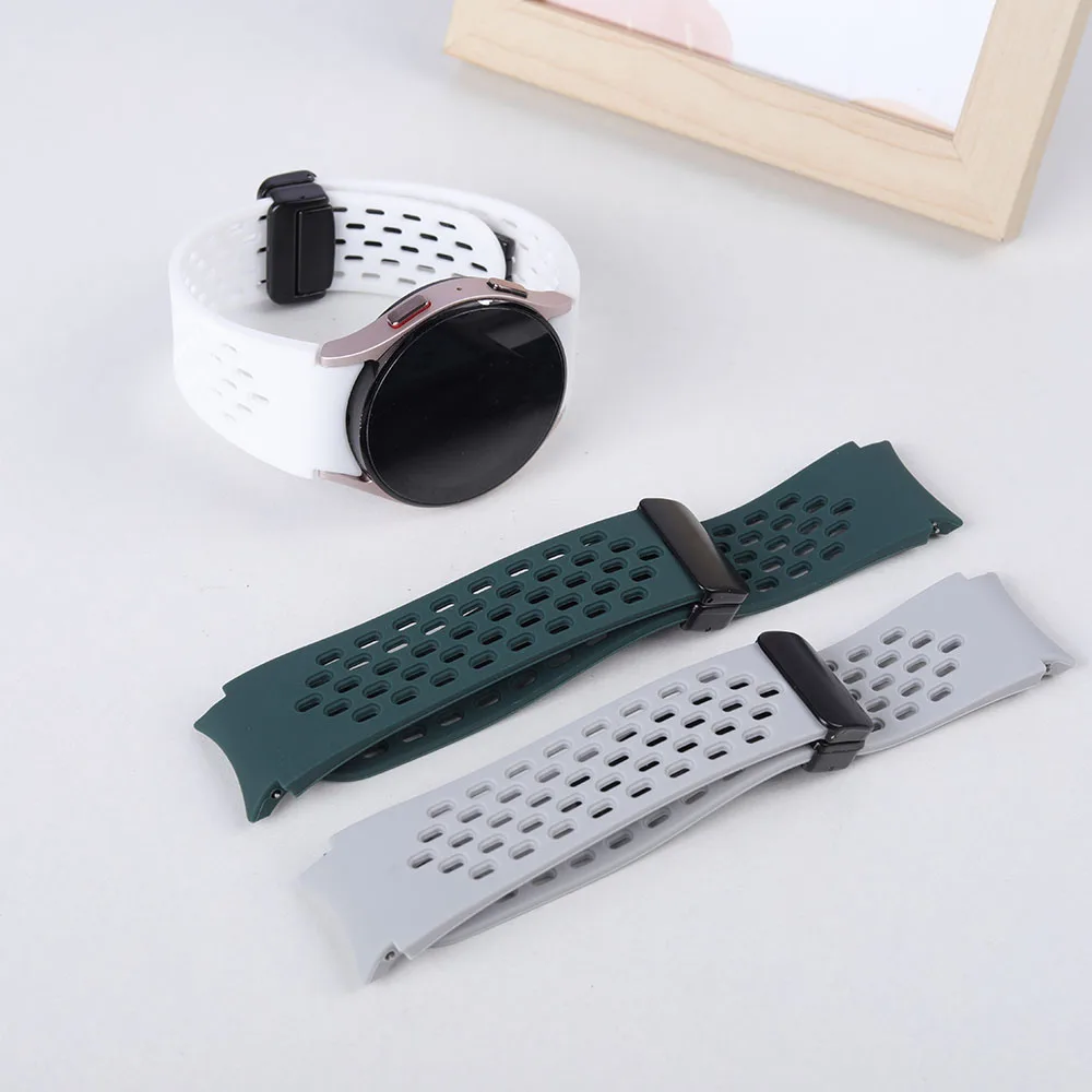 Silicone Strap for Samsung Galaxy Watch 7 6 5 4 40mm 44mm 5 Pro 45mm Magnetic Buckle Band 6 Classic 43mm 47mm No Gaps Bracelet