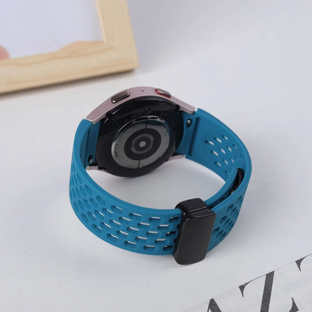 Silicone Strap for Samsung Galaxy Watch 7 6 5 4 40mm 44mm 5 Pro 45mm Magnetic Buckle Band 6 Classic 43mm 47mm No Gaps Bracelet