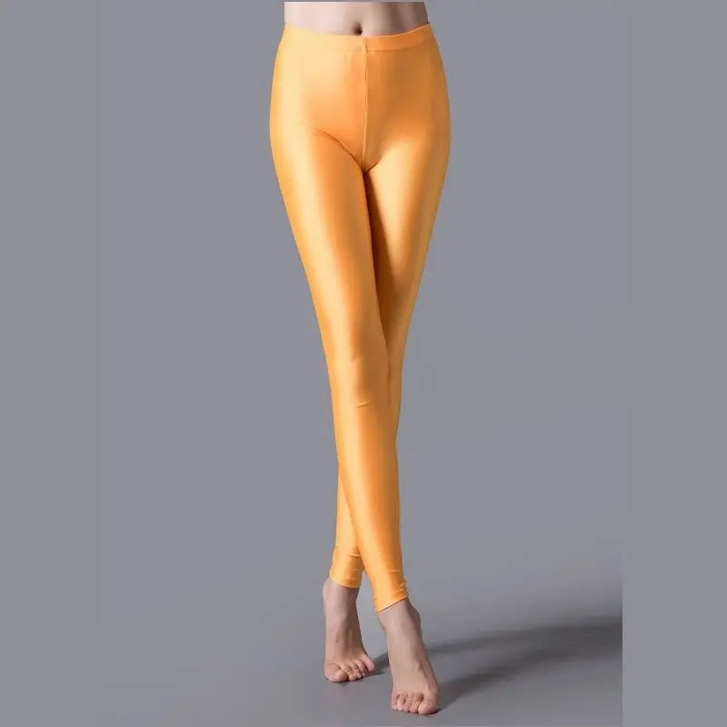Women Shiny Pant Leggings Hot Selling Leggings Solid Color Fluorescent Spandex Elasticity Casual Trousers Shinny Legging
