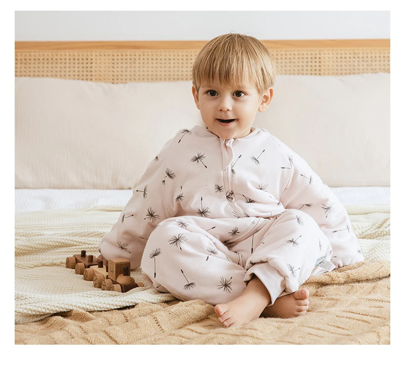 Baby Sleeping Bag Dinosaur Sleep Sack 2.5Tog Winter Warm Kids Play Suits In Room Sleepwear Sleeping Bag For Children 1-4Years