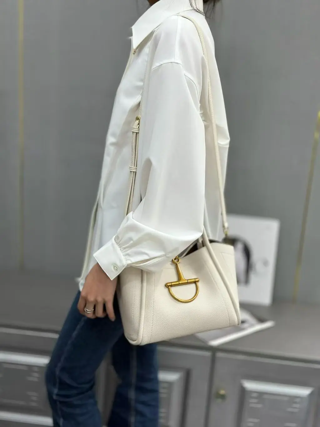 Minimalist Unique Leisure Business Diaper Bag For Women Stylish Vintage Fashionable Leather Tote With Fashion Forward Look