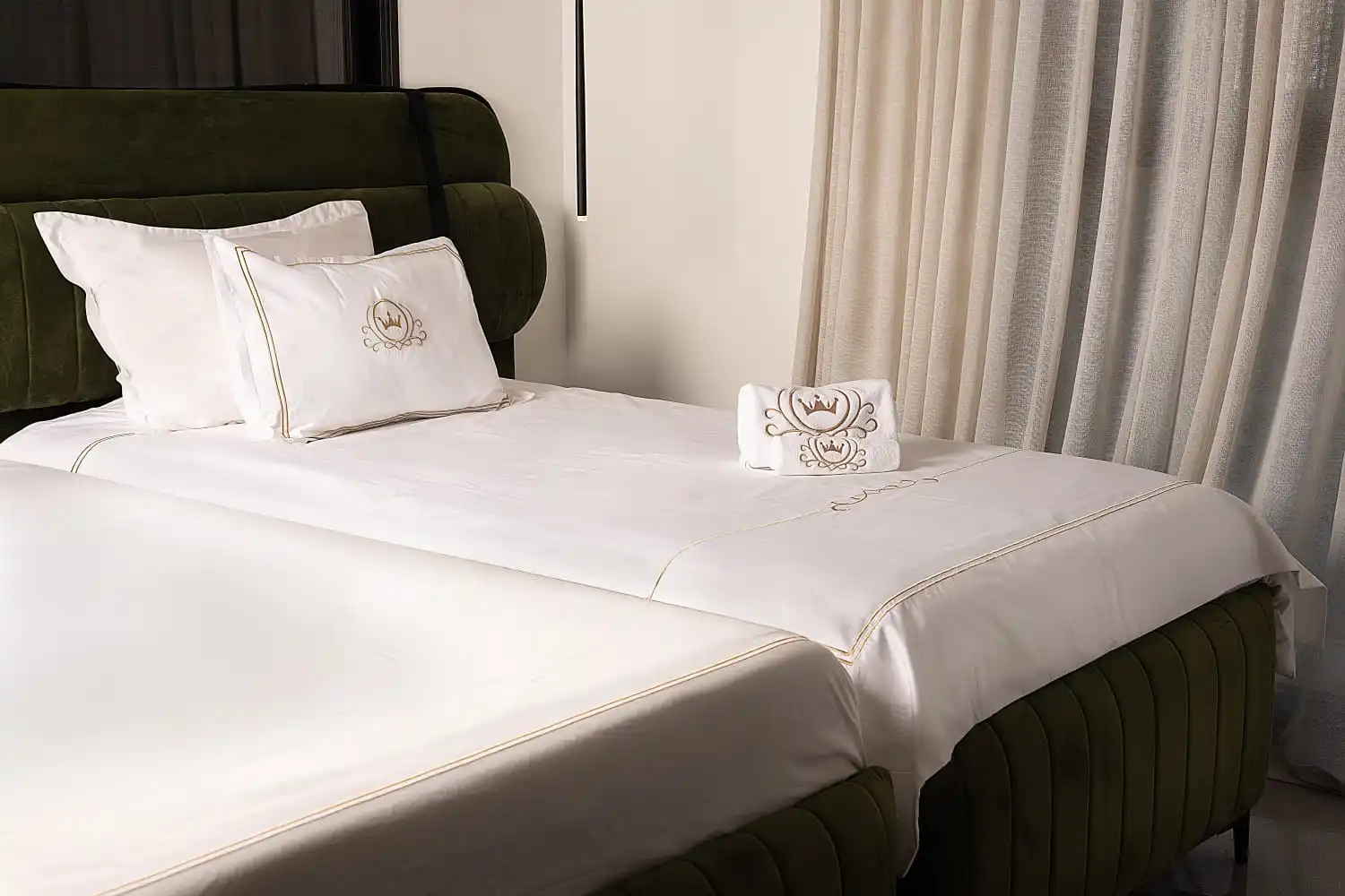 Mail's Home 2025 Towels Natural Cotton White Bedding Coverlet Set with Embroidery Pillowcase+Covers+Bed Sheet