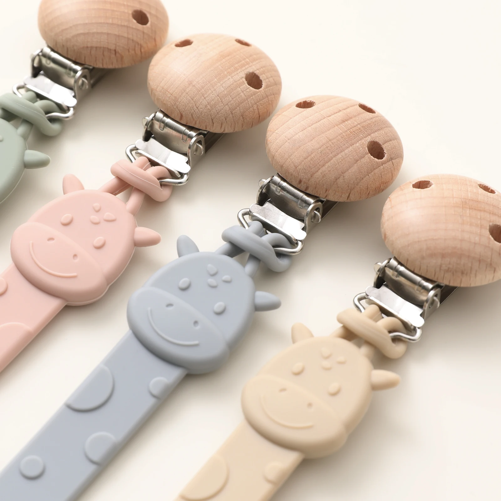 2pcs Baby Silicone Pacifier Chains， Cartoon Giraffe Shaped Silicone Baby Pacifier Chain ， For Newborn Mothers As Gifts