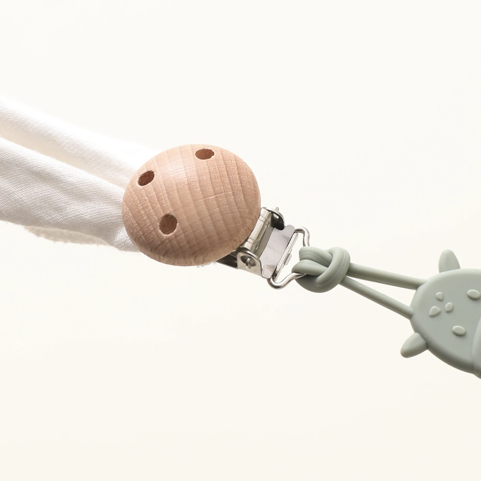 2pcs Baby Silicone Pacifier Chains， Cartoon Giraffe Shaped Silicone Baby Pacifier Chain ， For Newborn Mothers As Gifts