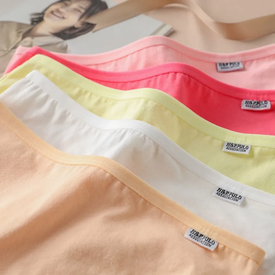 Candy Color Panties Women's Comfortable High Quality Cotton Women's Underwear Mid Waist Ureathable Women's Large Size Briefs