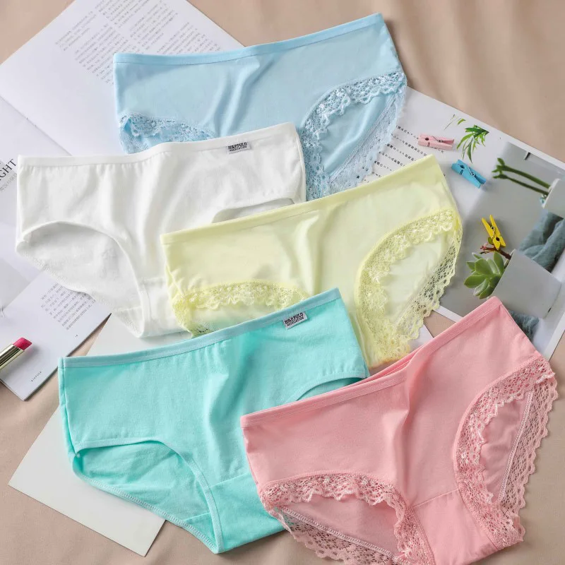 Candy Color Panties Women's Comfortable High Quality Cotton Women's Underwear Mid Waist Ureathable Women's Large Size Briefs