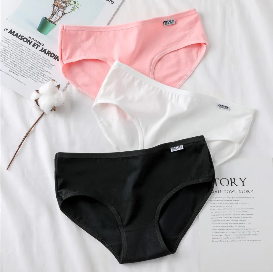 Candy Color Panties Women's Comfortable High Quality Cotton Women's Underwear Mid Waist Ureathable Women's Large Size Briefs