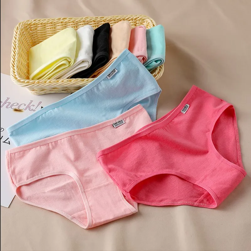 Candy Color Panties Women's Comfortable High Quality Cotton Women's Underwear Mid Waist Ureathable Women's Large Size Briefs