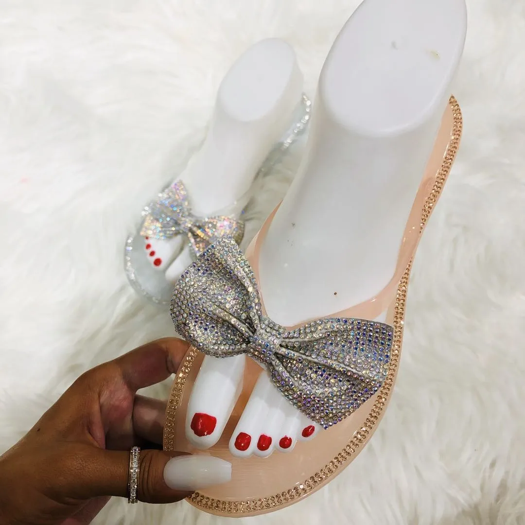 2024 Spring/Summer New Large Size Flip Flops Women Bow Knot Rhinestones Outdoor Leisure Beach Flat Home Sandals/Slippers
