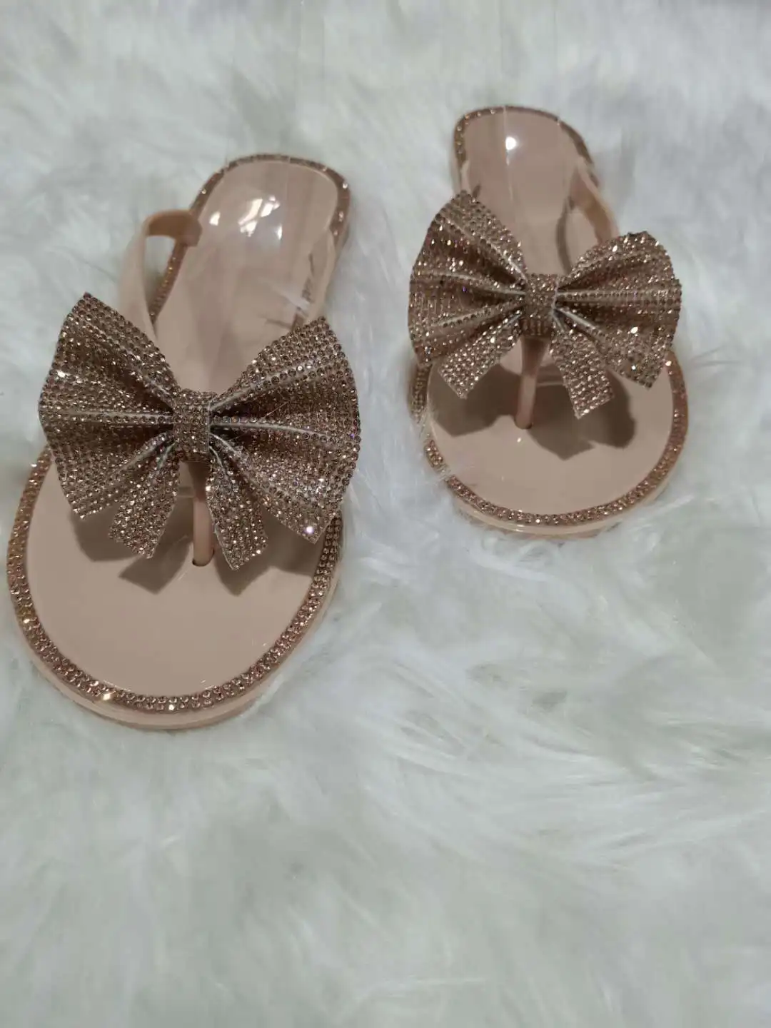 2024 Spring/Summer New Large Size Flip Flops Women Bow Knot Rhinestones Outdoor Leisure Beach Flat Home Sandals/Slippers