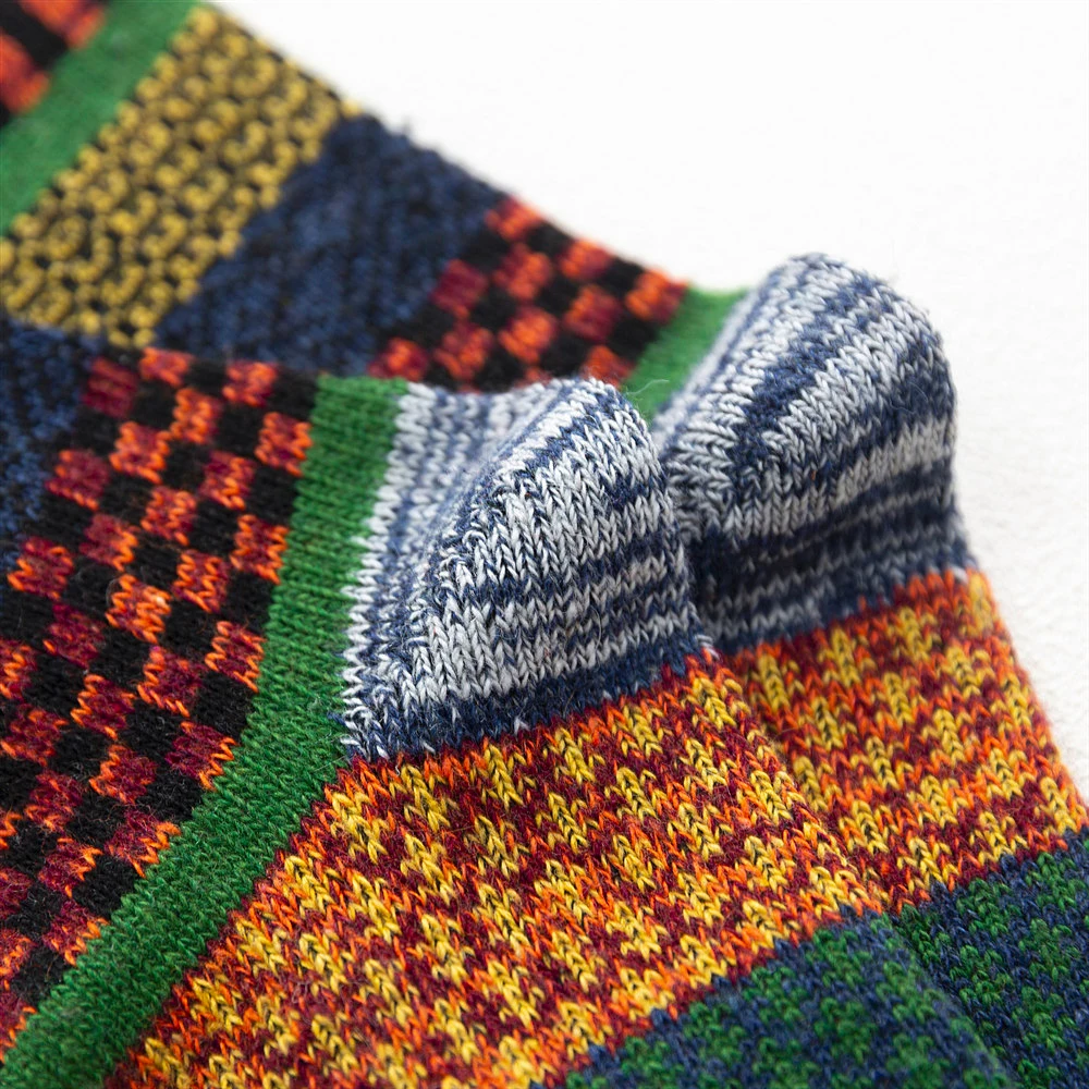 HSS Brand 5 Pairs Winter Men's Socks Thicken Sheep's Wool Socks Warm Men Retro Style Colorful Fashion Man Socks For Snow Boots