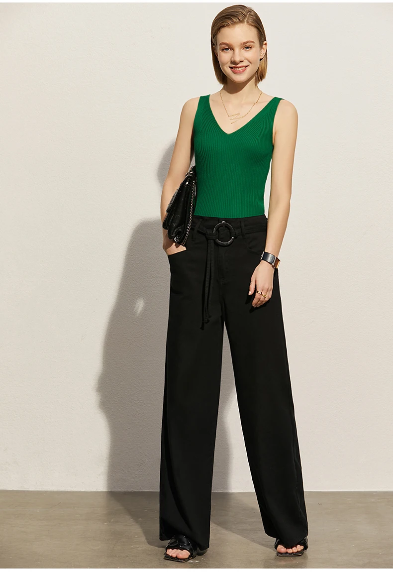 Amii Minimalism Summer New Women's Camisole Tops Office Lady Solid V-neck Sexy Slim Vest Girls Tank Streetwear Tops 12321058
