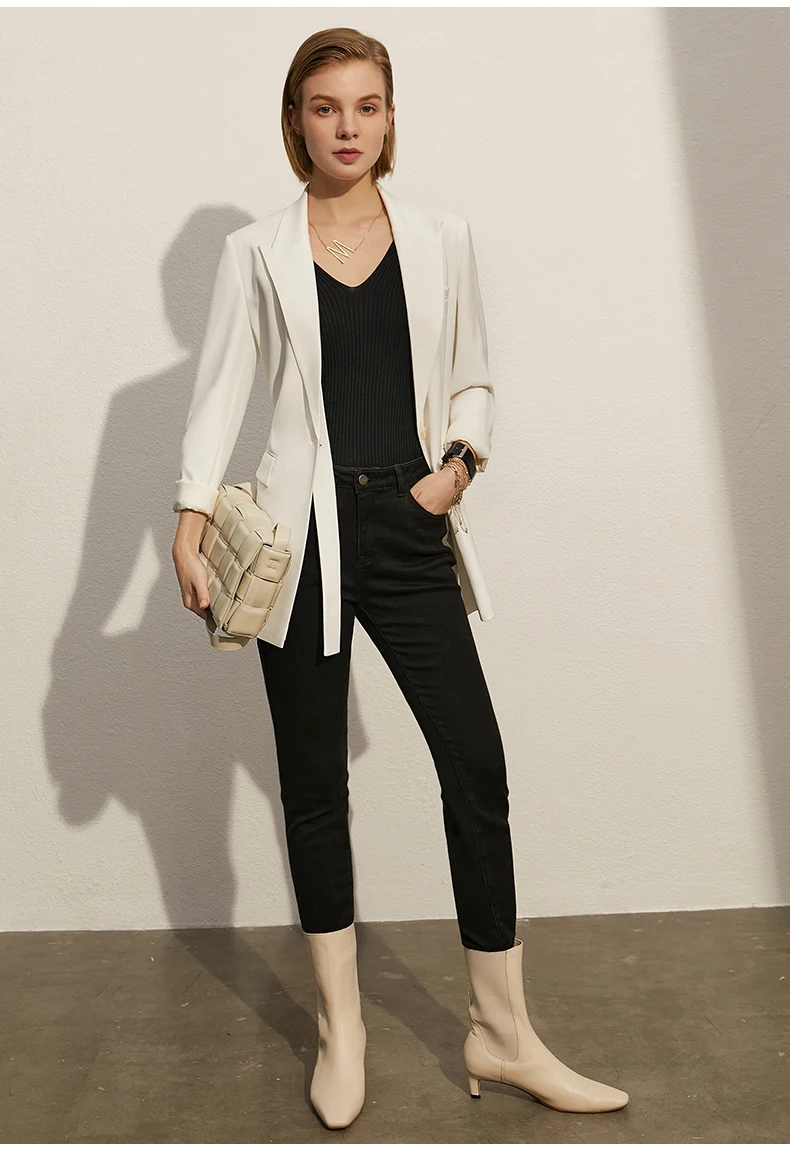 Amii Minimalism Summer New Women's Camisole Tops Office Lady Solid V-neck Sexy Slim Vest Girls Tank Streetwear Tops 12321058