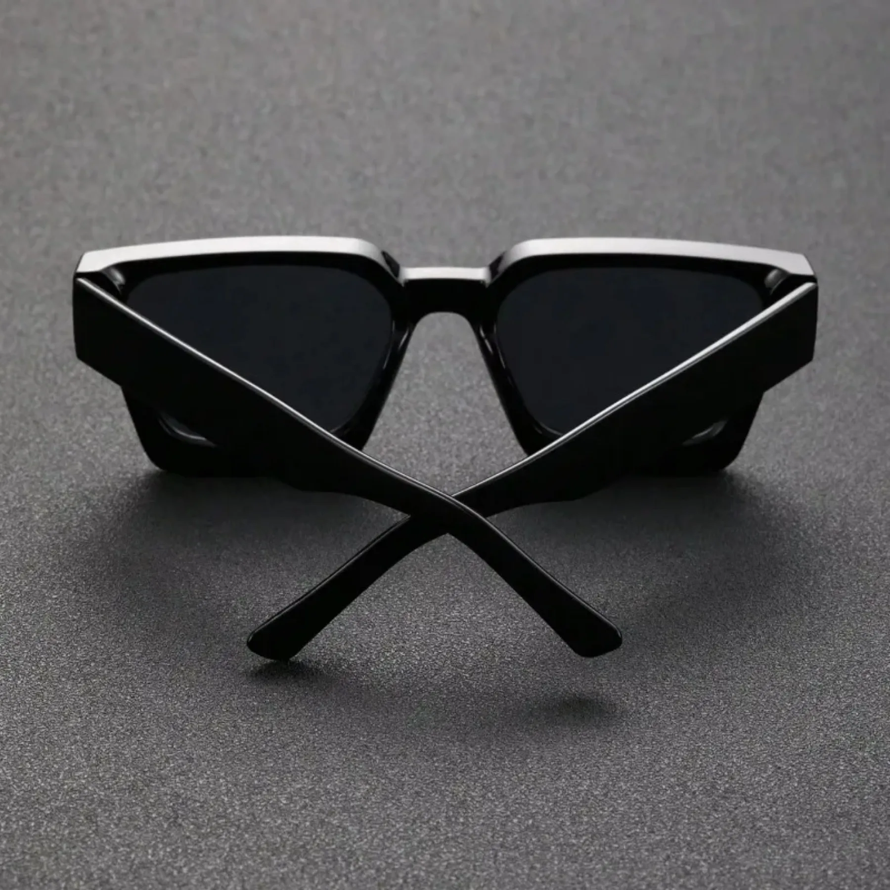 1PC Unisex Plastic Fashion Square Frame Sunglasses For Street Photography And Beach Trips Driving Accessories