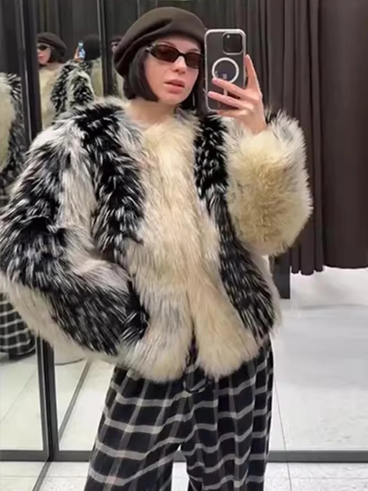 Chic Street Faux Fur Jacket Women Short Coat Elegant Fluffy Loose Warm Long Sleeve Female Outwear 2025 Autumn Winter Lady Jacket