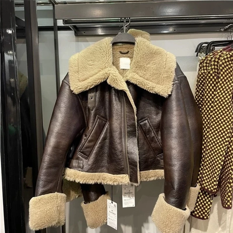 LY VAREY LIN New Winter Moto Biker Pu Short Coat Women High Street Zipper Faux Lamb Leather Jacket Lady Thick Warm Outwear