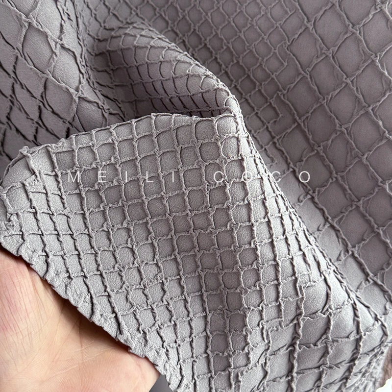 Miyake Pleated Jacket Female New 2025 Fall Round Neck Long-sleeved Blouse Loose Versatile Casual Thin Diamond Plaid Cardigan