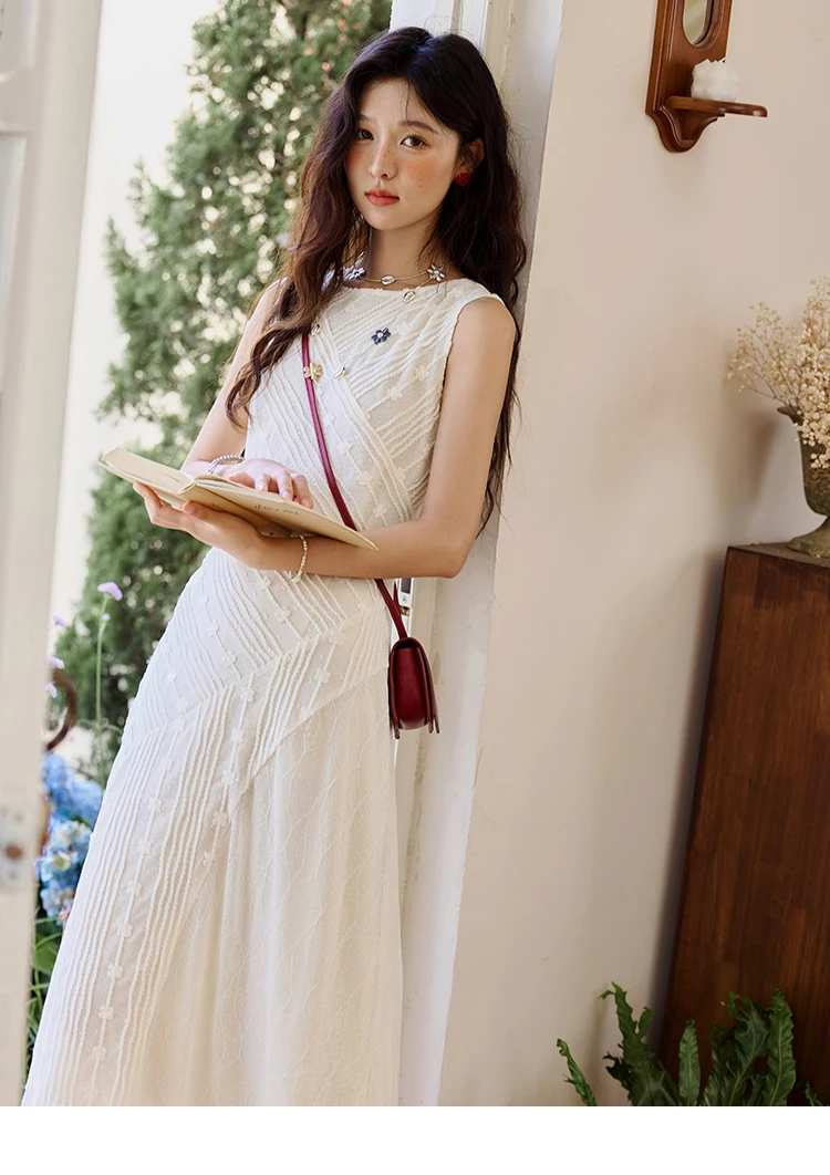 MISHOW Asymmetric Lace Fishtail Dress 2026 Summer Flower Embroidery Sleeveless Elegant Dress Round Neck Long Dresses MXE35L2301