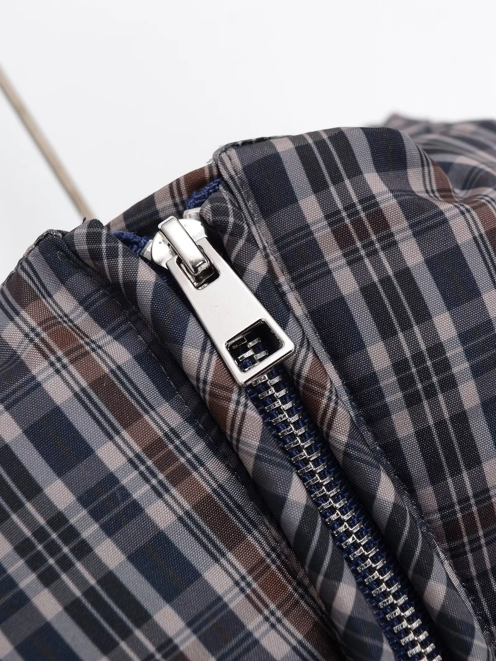 CharmChant Stand-Collar Plaid Puffer Jacket for Women Winter 2025 Padding Coat Female New in Coats Warm Check Outerwears Parkas