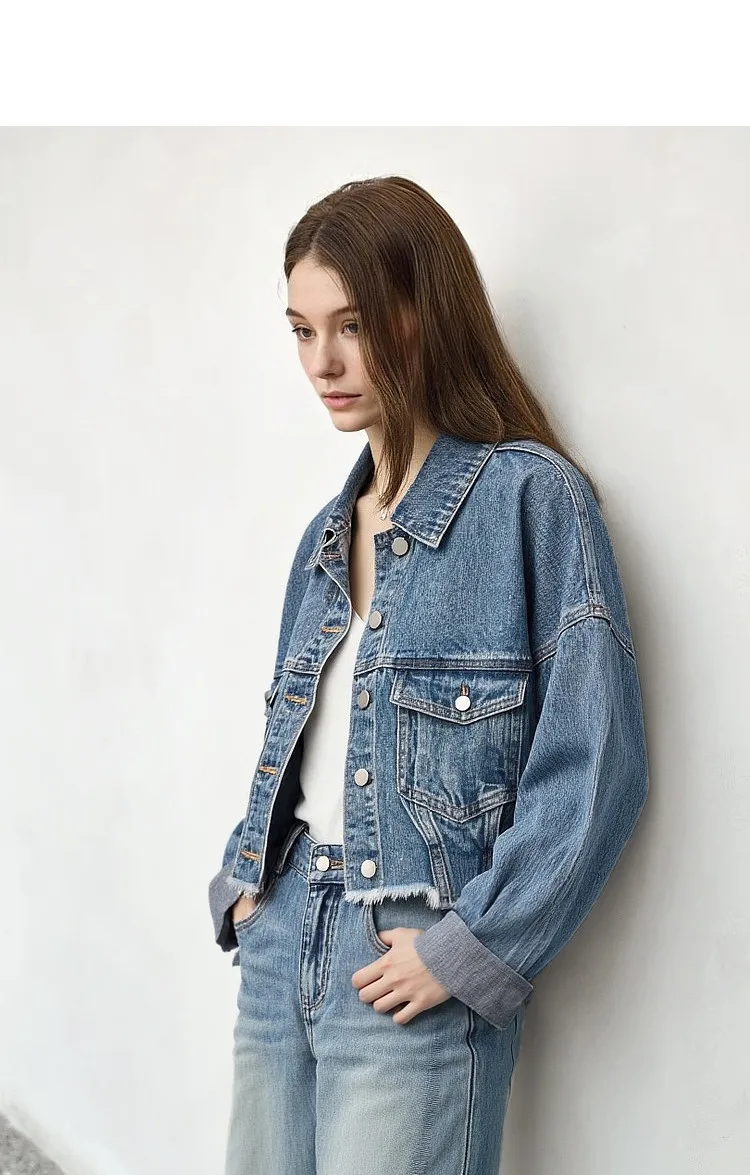 Amii Minimalism Women Jackets 2026 Autumn New Casual Versatile Pocket Women's Denim Jacket Short Loose Cotton Top 12611029