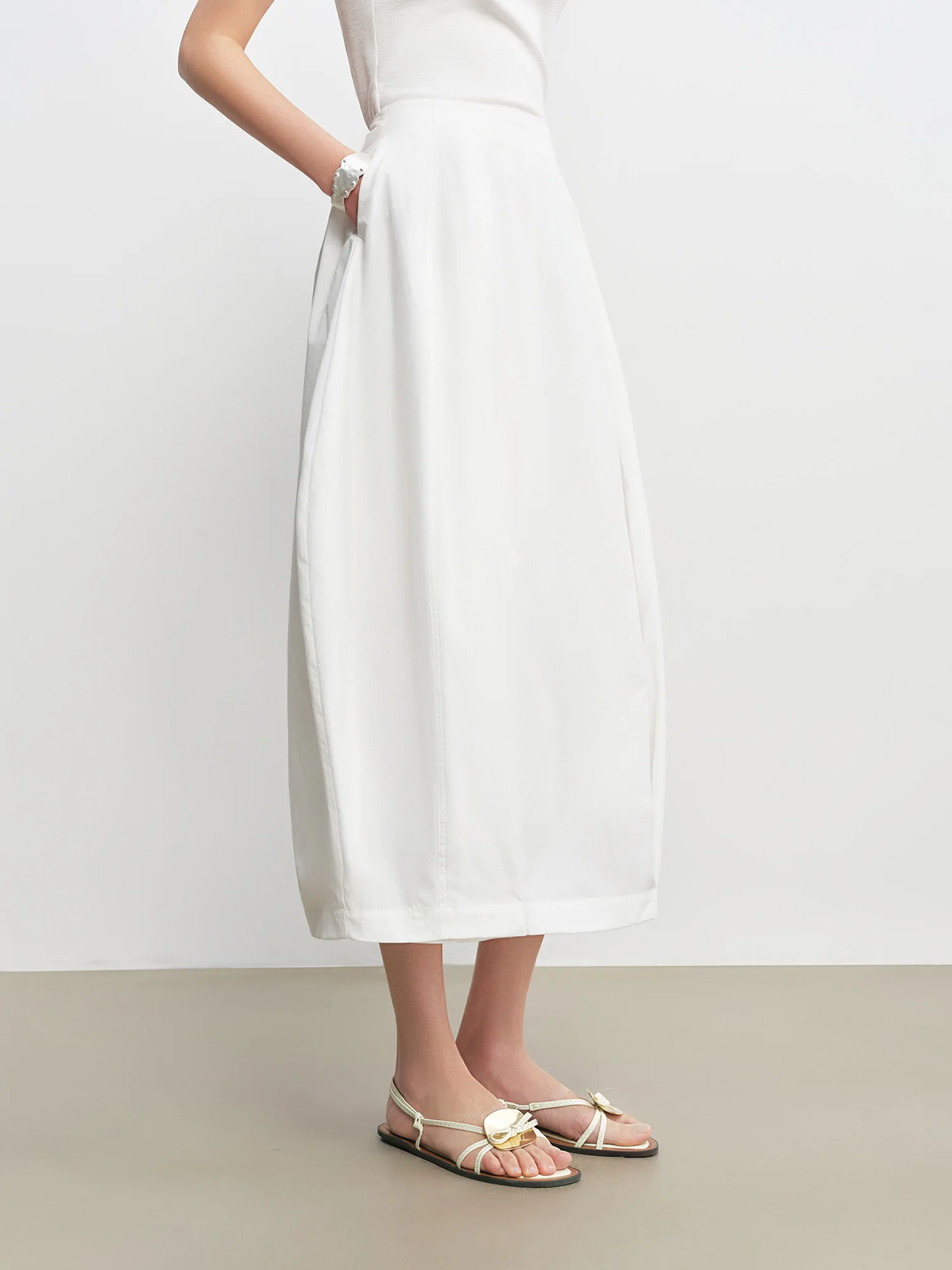 ZIQIAO 2026 Spring Women's White Sculptural Bud Skirt - Mid-Length A-Line Floral-Inspired Design for Casual and Date Wear
