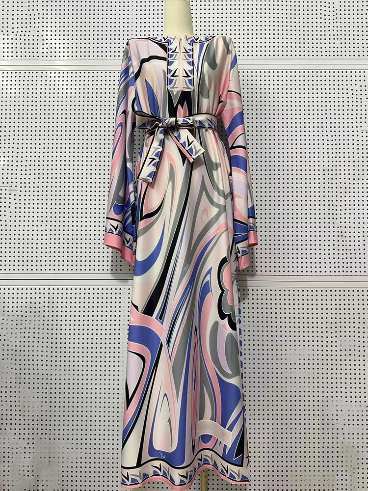 Designer style women's clothing, retro, geometric, positioning print, pullover dress, fashionable, loose, plus-size, slit skirt