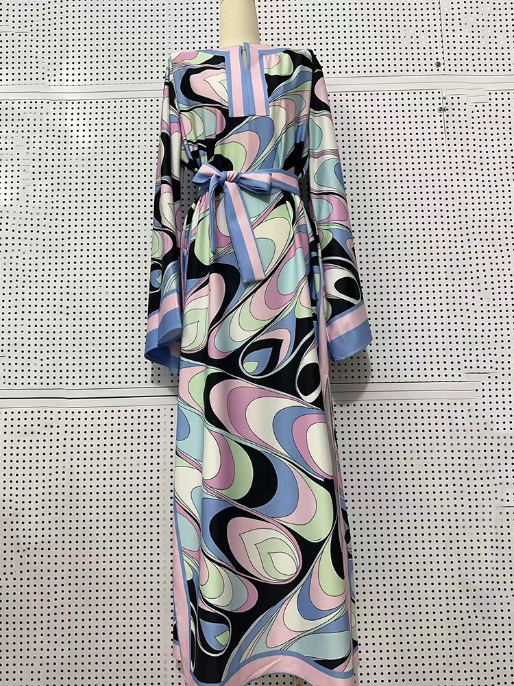 Designer style women's clothing, retro, geometric, positioning print, pullover dress, fashionable, loose, plus-size, slit skirt