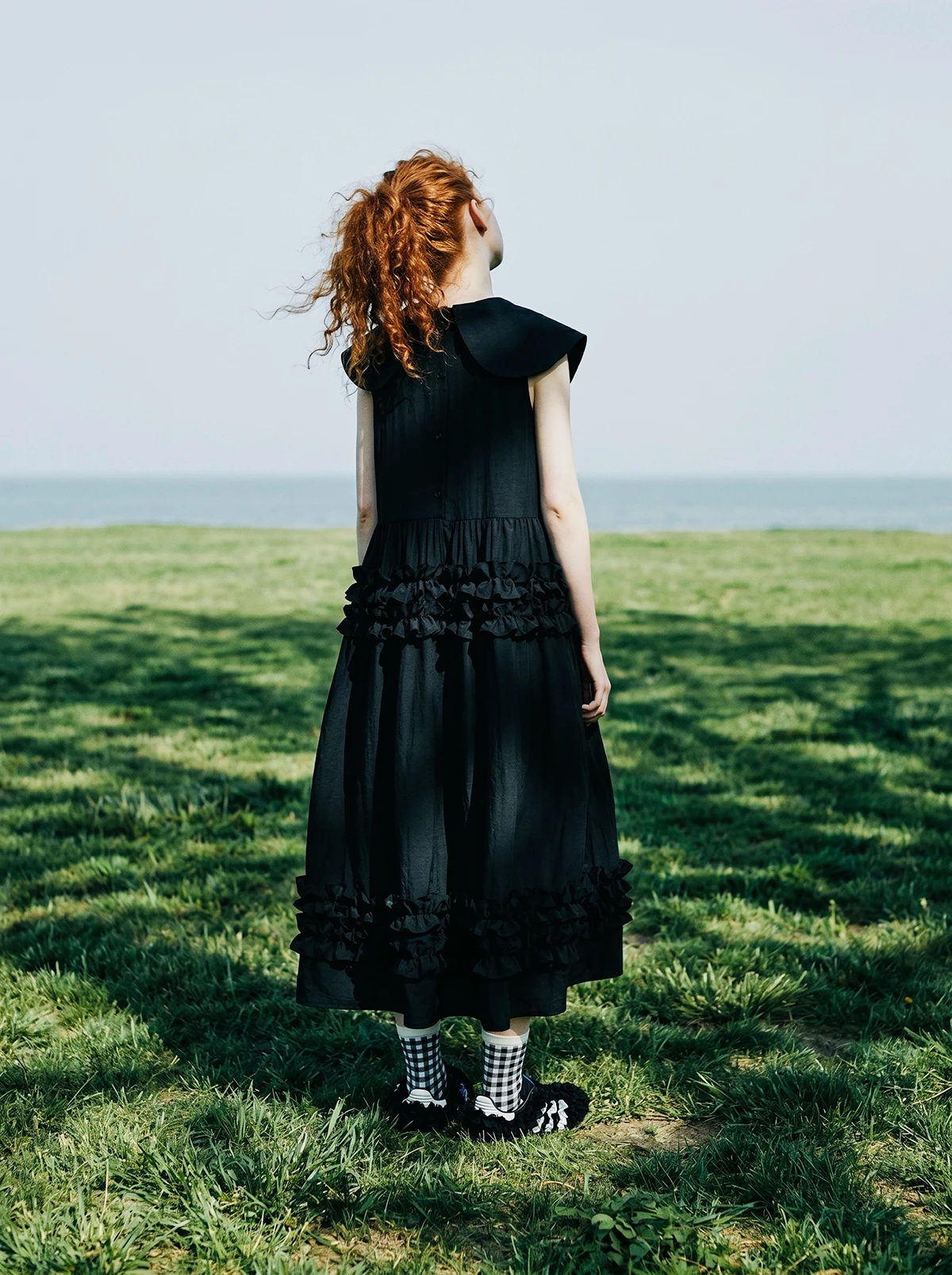 Black temperament dress, women's imakokoni original, summer casual art texture, doll neck sleeveless mid length skirt 265573