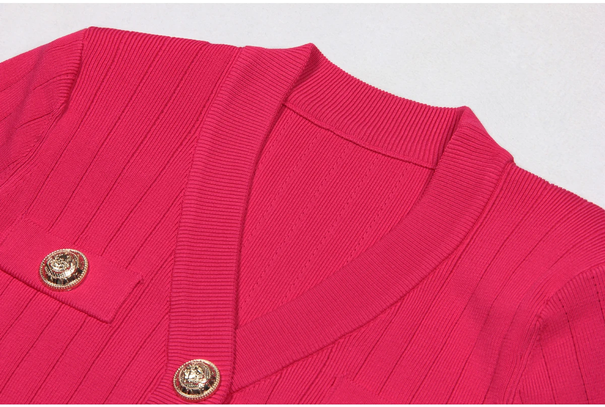 SML Black And White High-quality Fashionable Elastic Knitted Fabric Button Decoration Short Sleeved Slim Fitting Women's T-shirt