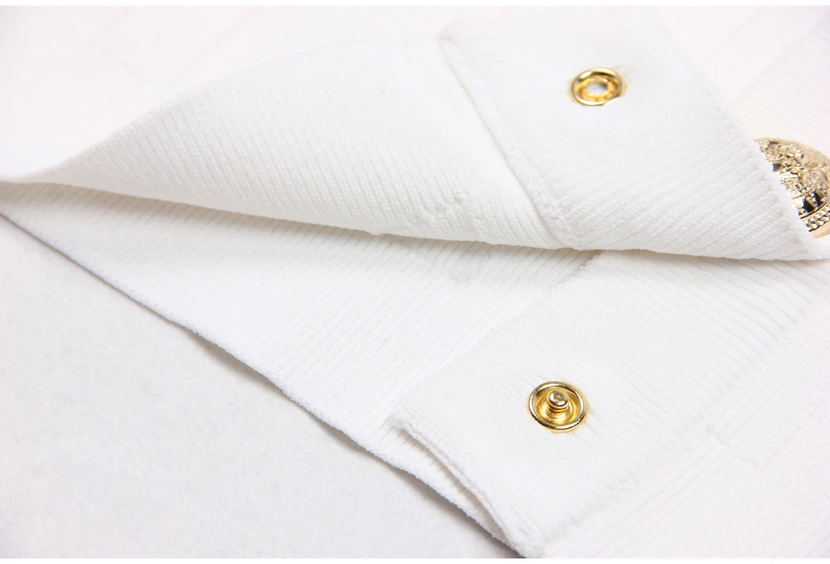 SML Black And White High-quality Fashionable Elastic Knitted Fabric Button Decoration Short Sleeved Slim Fitting Women's T-shirt