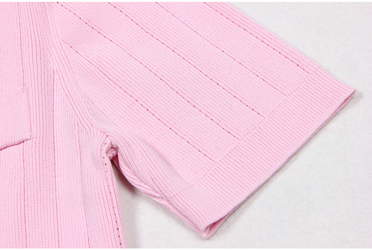 SML Black And White High-quality Fashionable Elastic Knitted Fabric Button Decoration Short Sleeved Slim Fitting Women's T-shirt