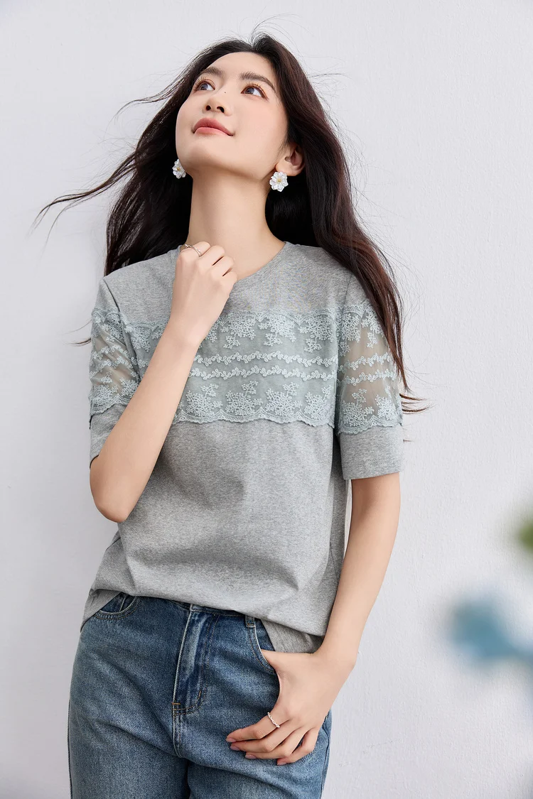 SENTUBILA Women's Knit T-shirt Lace Spliced High Quality Short Sleeve Tee 2026 New Collection Women Summer Top Clothes Q52TL1940