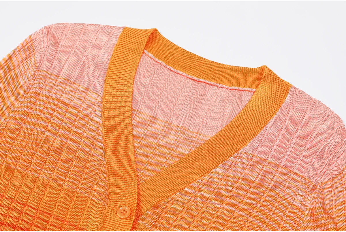 High Quality Spring And Autumn New Fashion Knitted Elastic Stripe Gradient Women's Cardigan+sleeveless Dress Women's Set