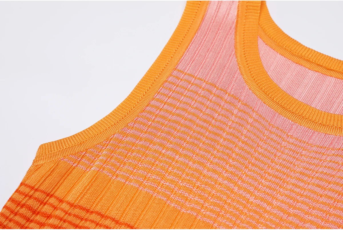High Quality Spring And Autumn New Fashion Knitted Elastic Stripe Gradient Women's Cardigan+sleeveless Dress Women's Set