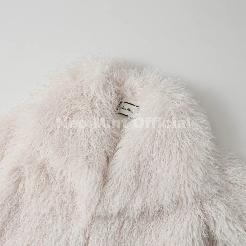 Neo Mint 2025 Winter Lulicore Fashion Brown Faux Fur Coat Women Chic Autumn Warm Fluffy Sheep Fur Jacket Big Fur Collar Overcoat