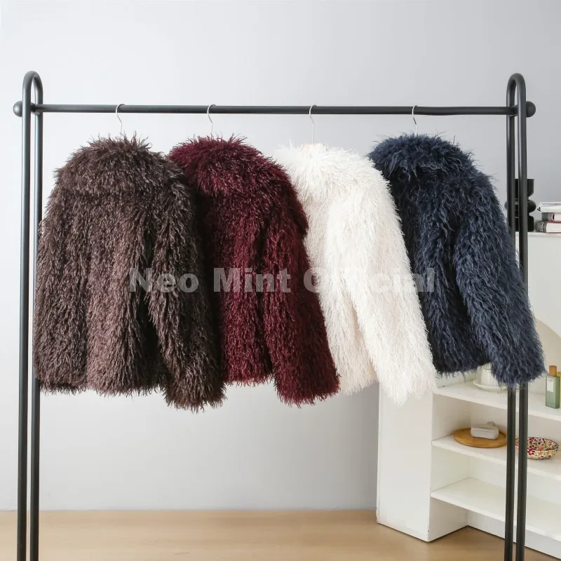 Neo Mint 2025 Winter Lulicore Fashion Brown Faux Fur Coat Women Chic Autumn Warm Fluffy Sheep Fur Jacket Big Fur Collar Overcoat