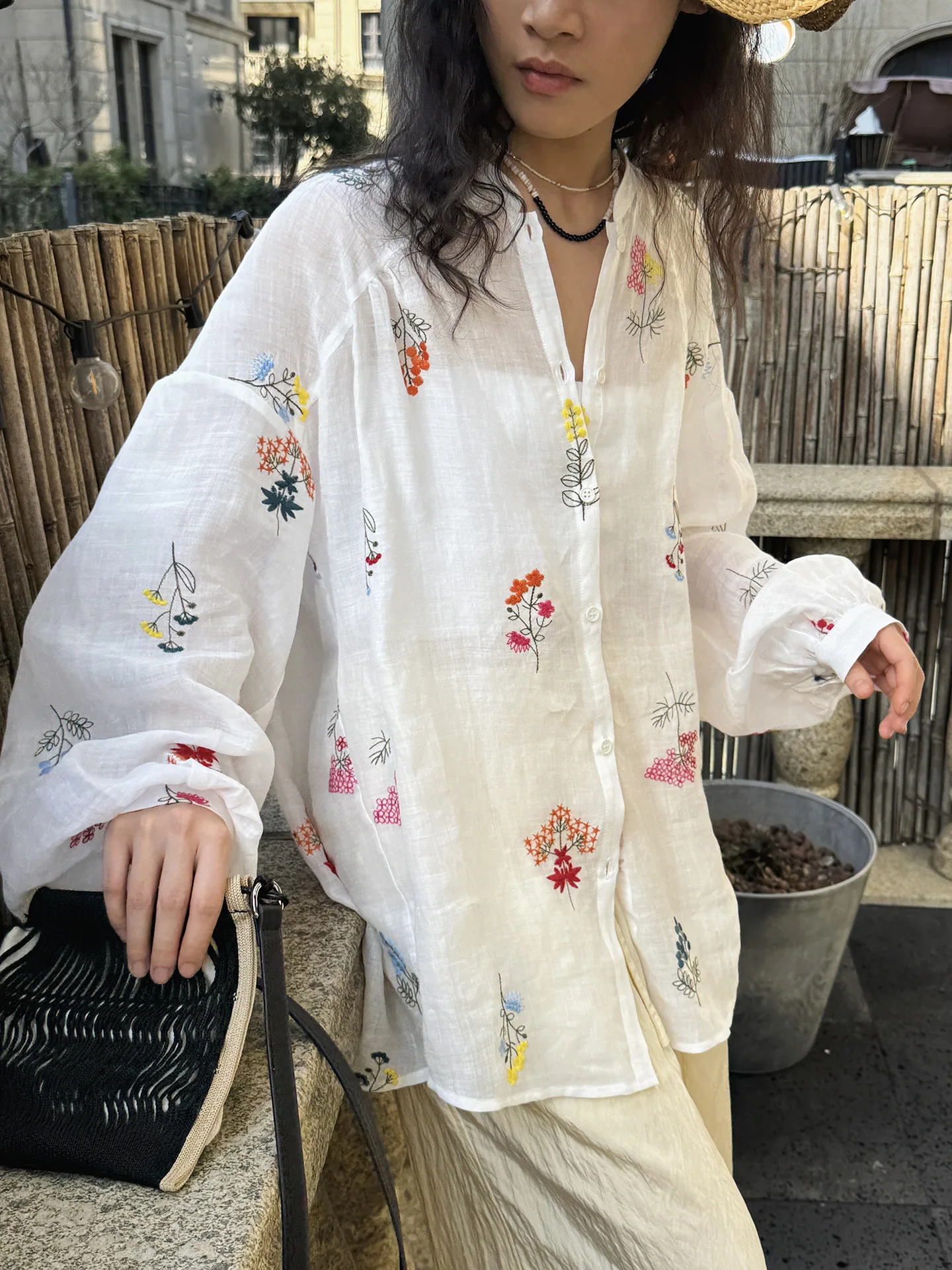 Women Summer Sexy Bohemian Blouses V-Neck Flower Embroidery Blouses Fashion Women Elegant White Tops Shirts