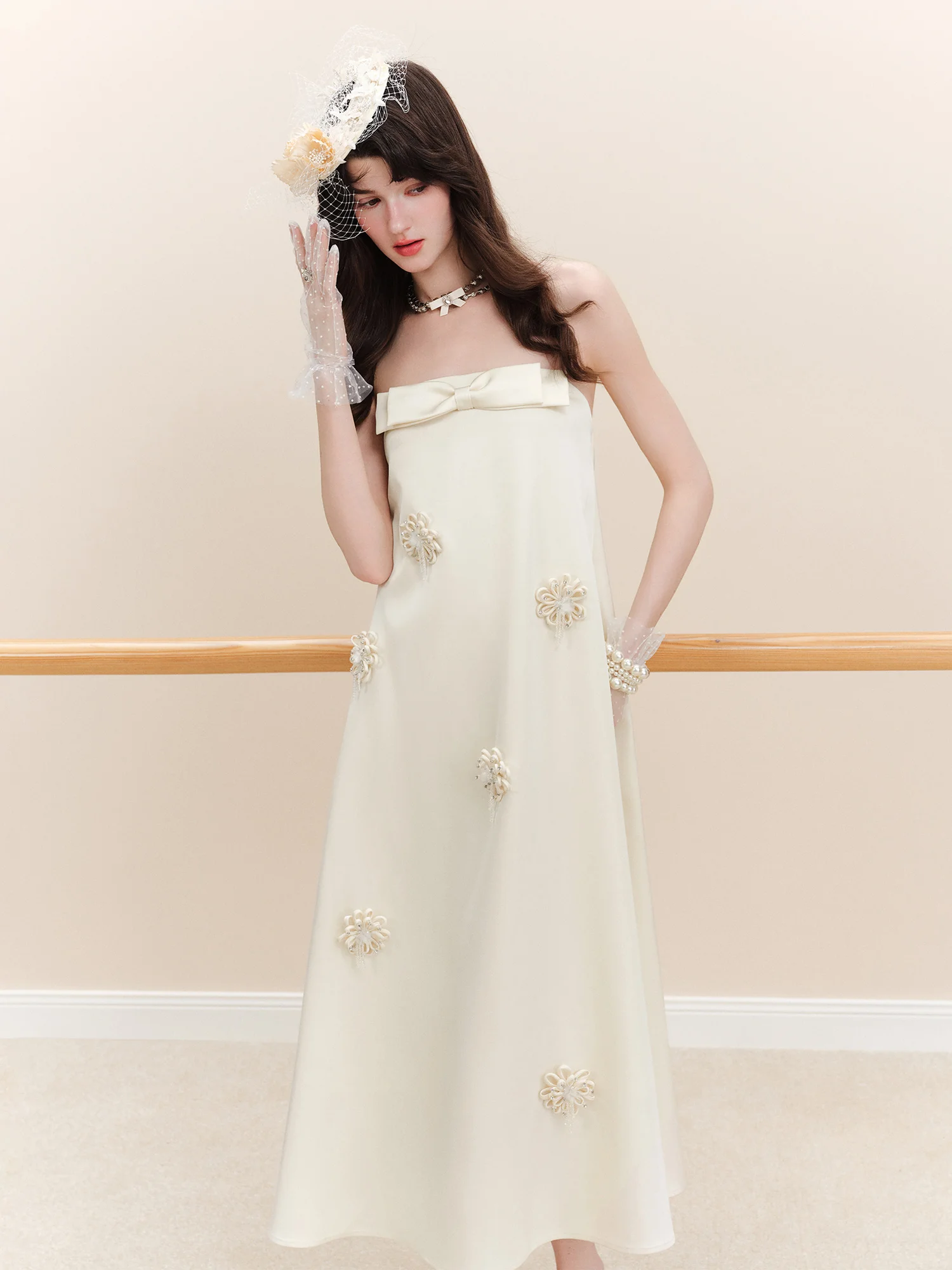 FSLE【L'amour Series】Summer Women's Strapless Satin Maxi Dress with Bow Detail Handmade Floral Appliques for Special Occasions