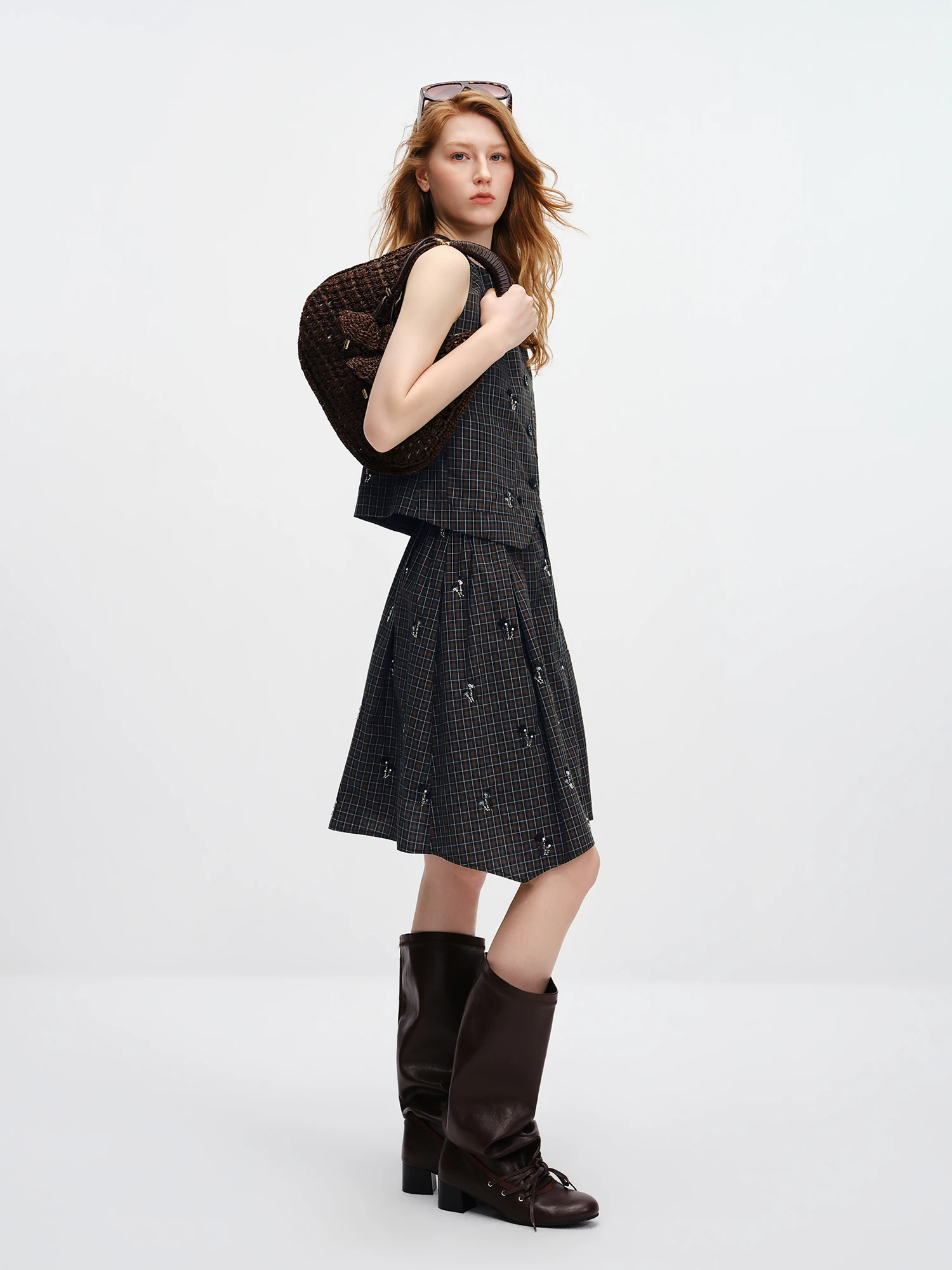 FSLE 【Premium Series】 Women's 2026 Summer New Vintage Beaded Black Plaid Tweed Vest & Skirt Set | Elegant Lady Two-Piece Outfit