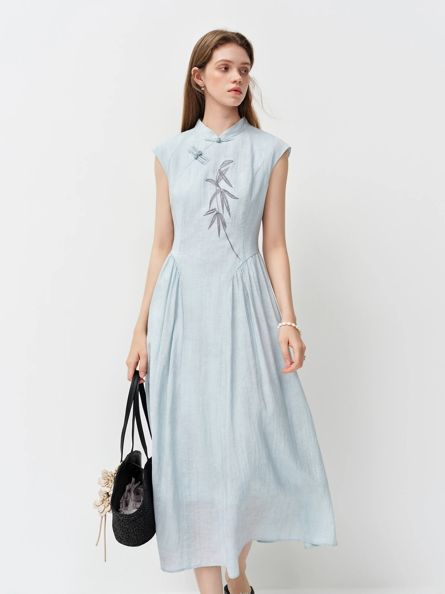 FSLE New Chinese Style Embroidery Slim-Fit Long Dress for Women 2026 Summer New Arrivals A-Line Waist-defining Skirt for Dates