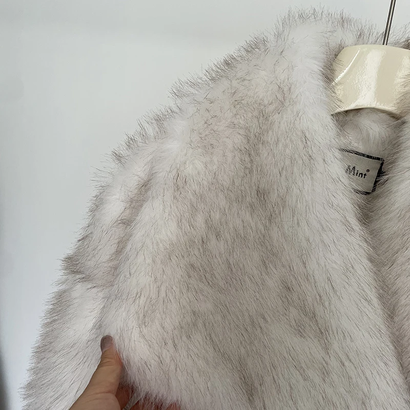 2024 Winter New Fashion Gradient Fluffy Fur Coat Women High Street Luxury Big Fur Collar Faux Fox Fur Jacket Female Overcoats