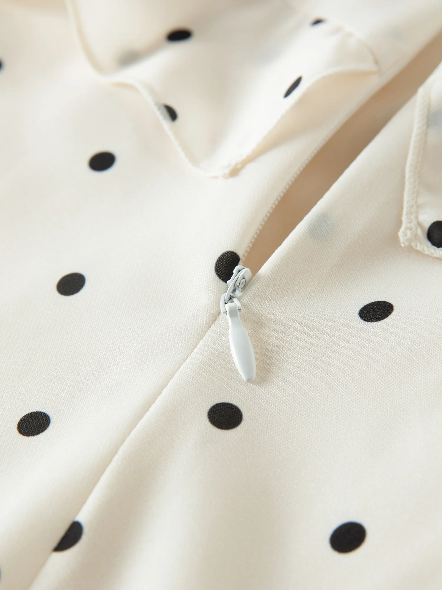 DUSHU Irregular Ruffle Polka Dot Midi Skirt New Spring High-waisted A-line Skirt for Commuting Knee-length Trendy Korean Style