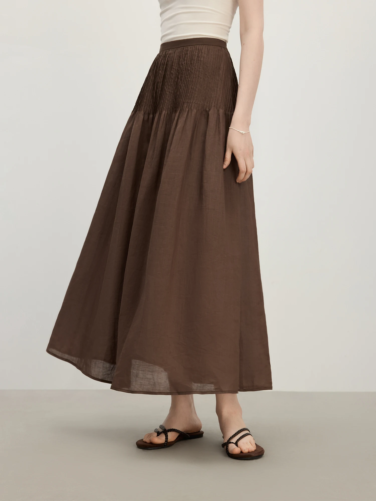 FSLE 2025 Summer Women's Structured Tuck High Waist A-Line Skirt - Flared Hem & Lightweight Fabric for Slimming Elegance