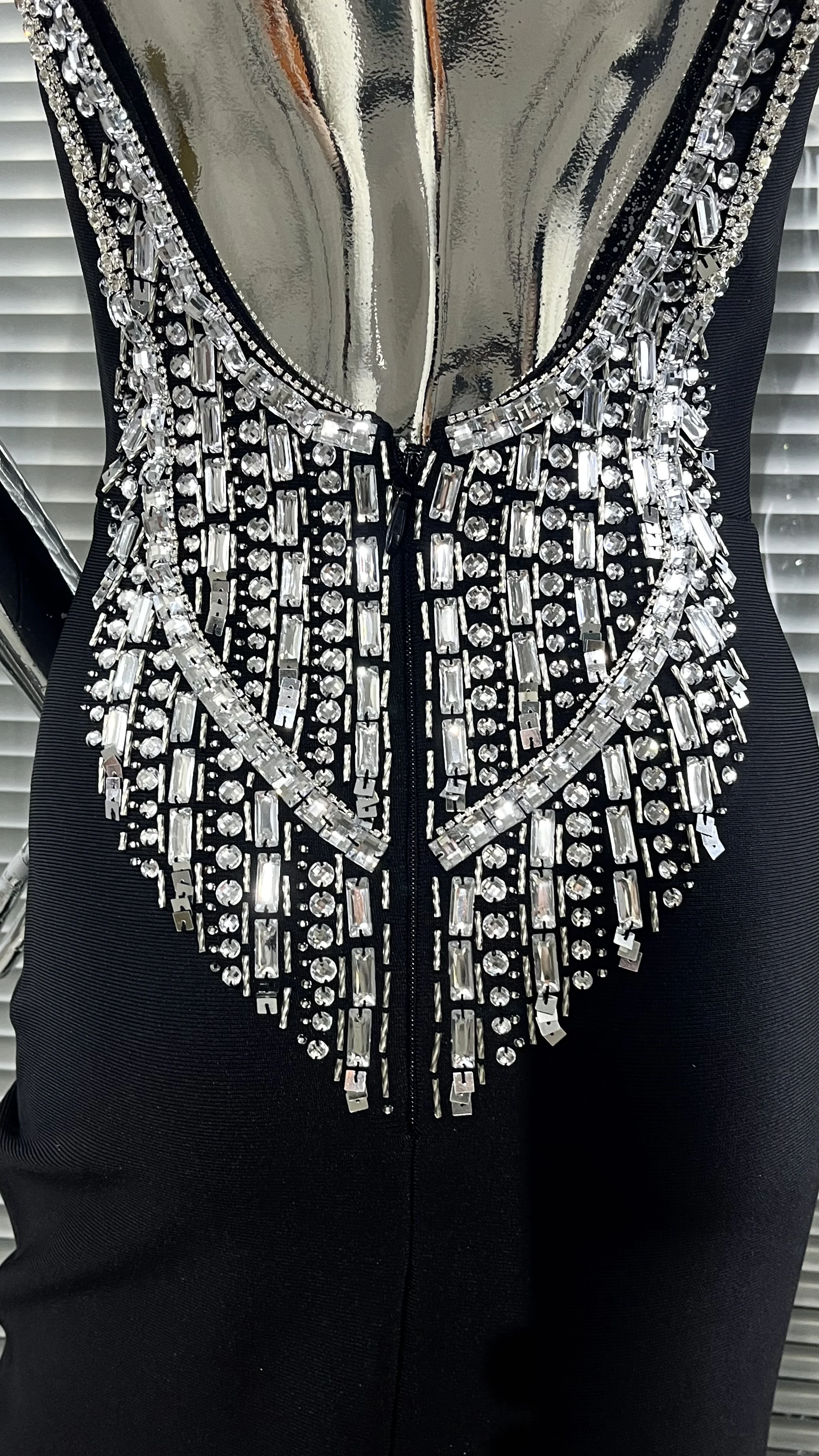 Customization Stylish Backless Sparkling Diamond Long Sleeve Black Dress