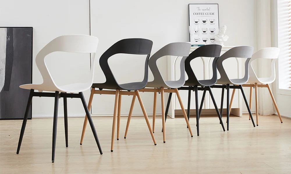 Set of 4 / 6 Scandinavia Dining Chairs for Dining Room Furniture Chair Nordic Designer Creative Household Backrest Chair