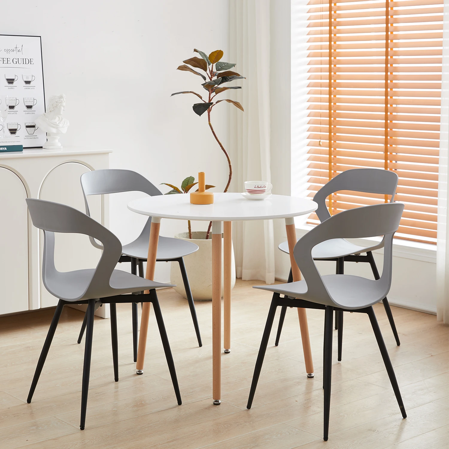 Set of 4 / 6 Scandinavia Dining Chairs for Dining Room Furniture Chair Nordic Designer Creative Household Backrest Chair