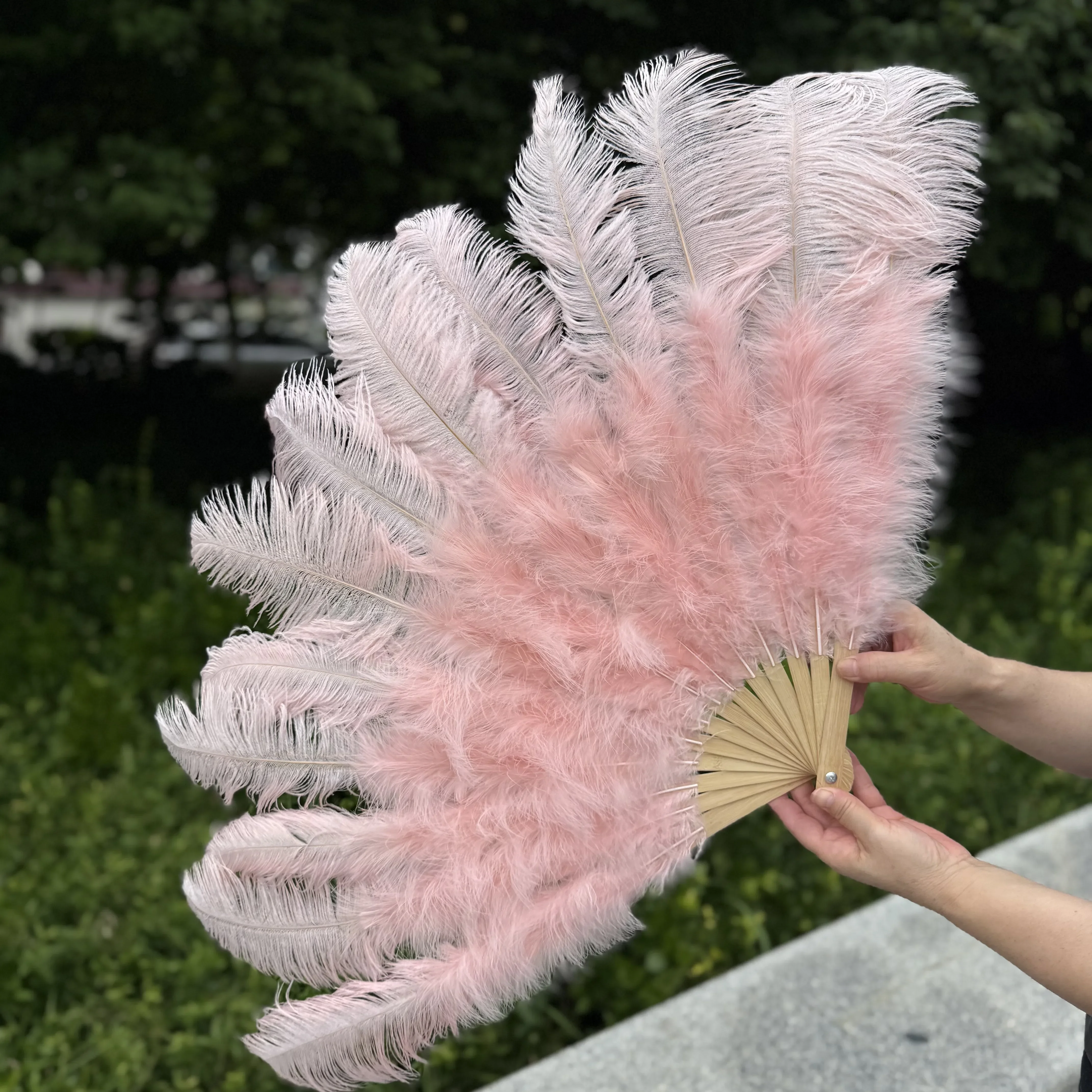 100/130Cm Big Pink Ostrich Feather Dance Fans Foldable Hand Held Plume Fan Decorate Halloween Party Belly Craft Accessories